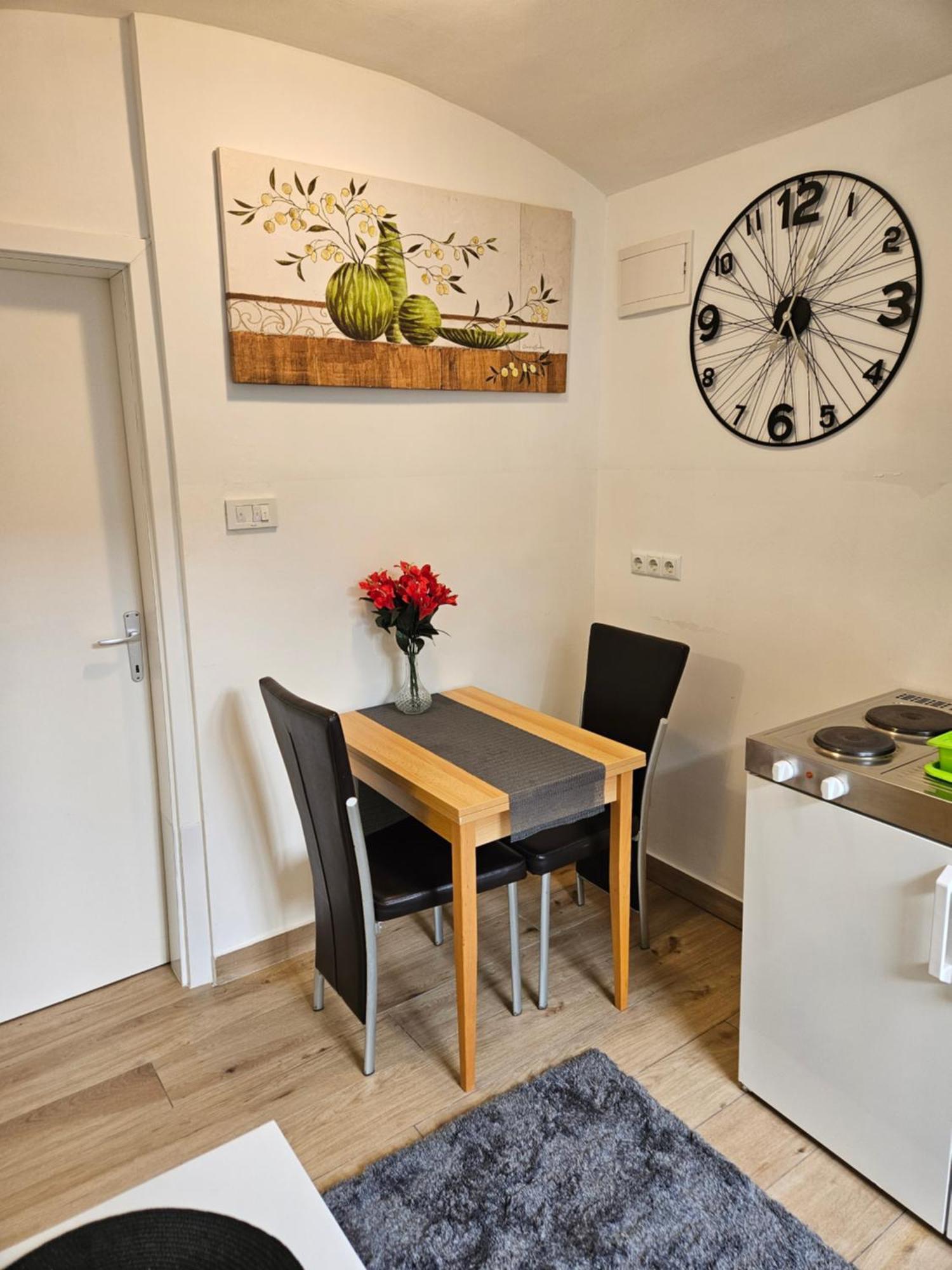 Apartment Maja - Strict Center Of זאגרב מראה חיצוני תמונה